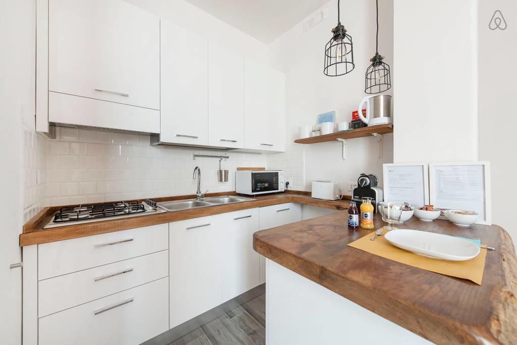 B&B In White Рим Екстериор снимка